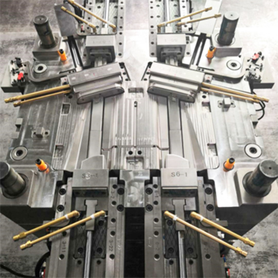 大型模具实物
